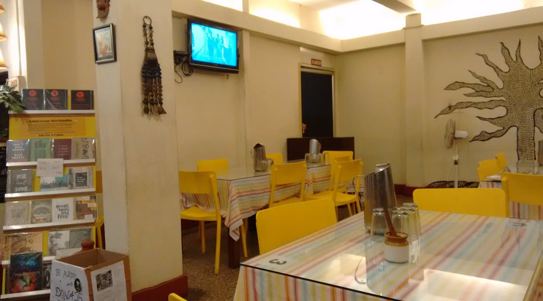 Tina's Cafe