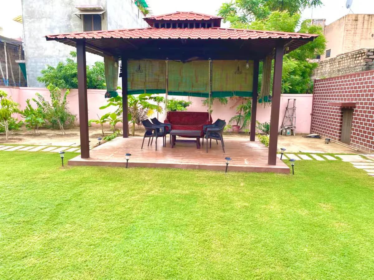 Jawahar Villa