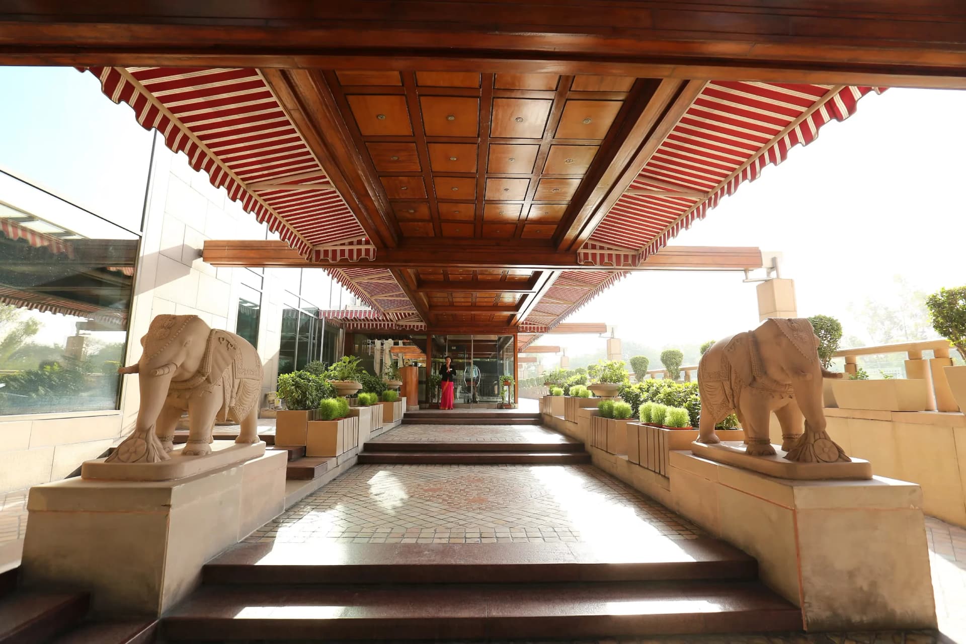 Jaypee Vasant Continental Hotel