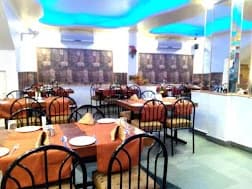 OYO 2860 Hotel 24x7 Inn