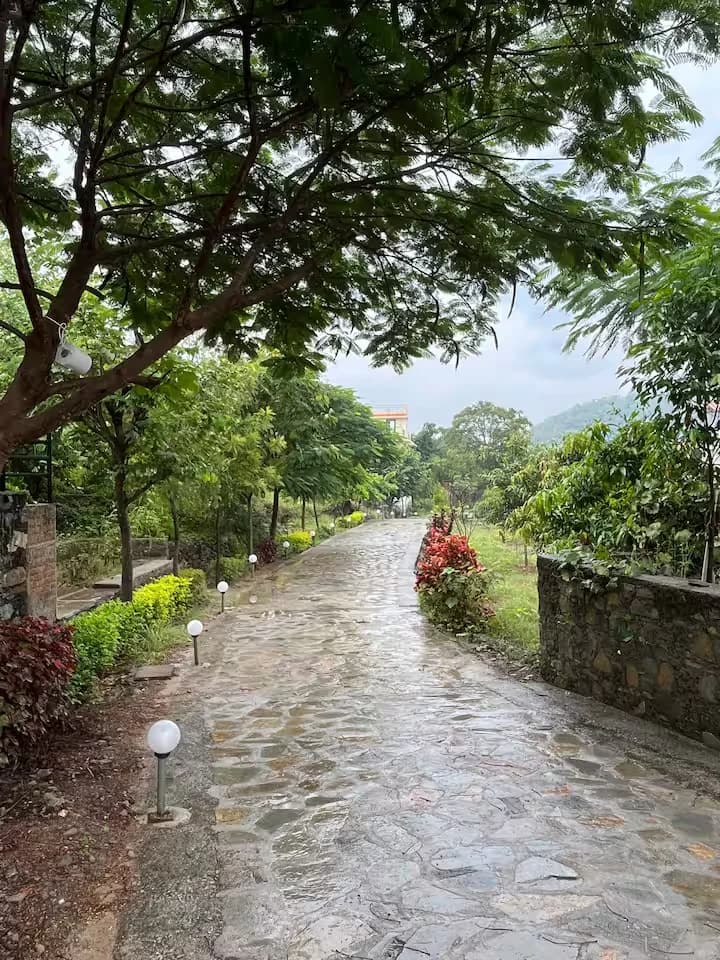 The Riverside Estate