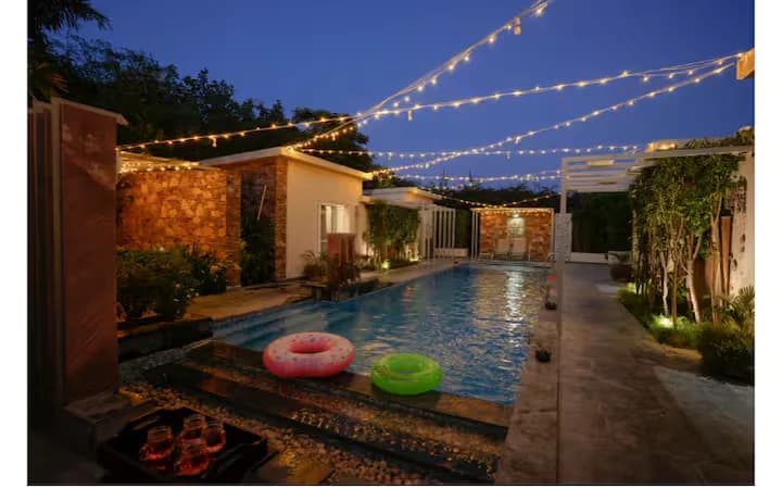 Exotic Balinese style Farm stay