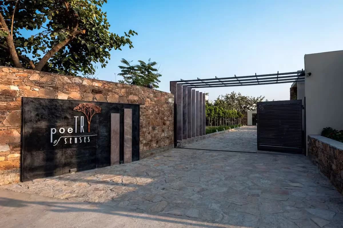 Exotic Balinese style Farm stay