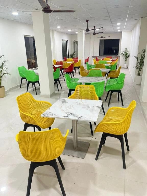 Apna Homes Stay & Hotel I Gurugram I Sector-71