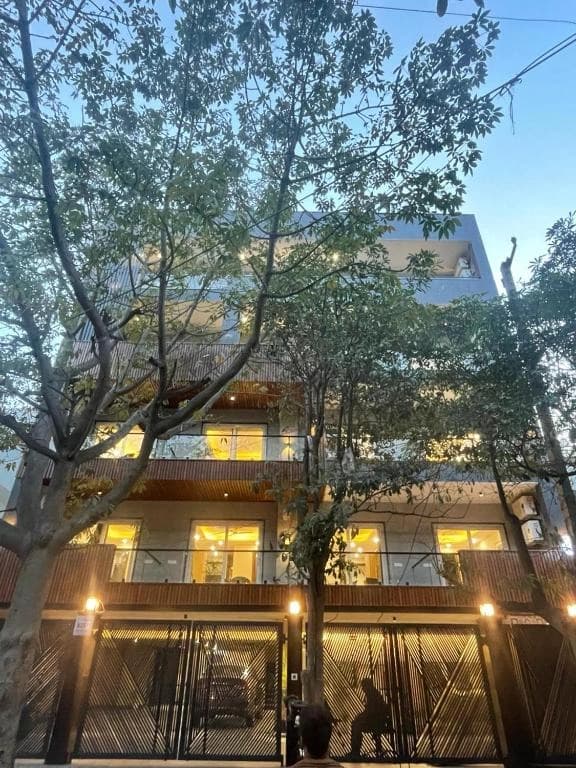 FlxHo Quad - Luxury Studio Apart Hotel DLF Cyber City