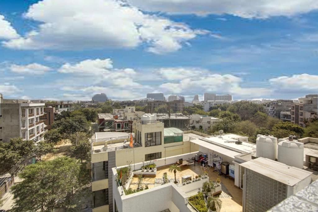 FlxHo Quad - Luxury Studio Apart Hotel DLF Cyber City