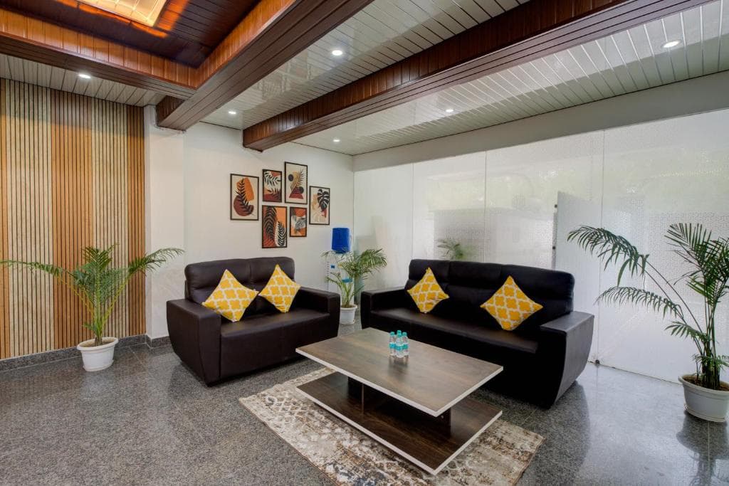 The Empire Studioz Golf Course Road Gurgaon
