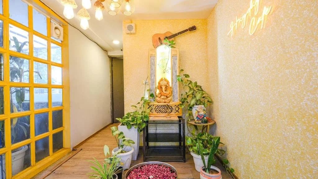 One Hotel-Golf Course Road