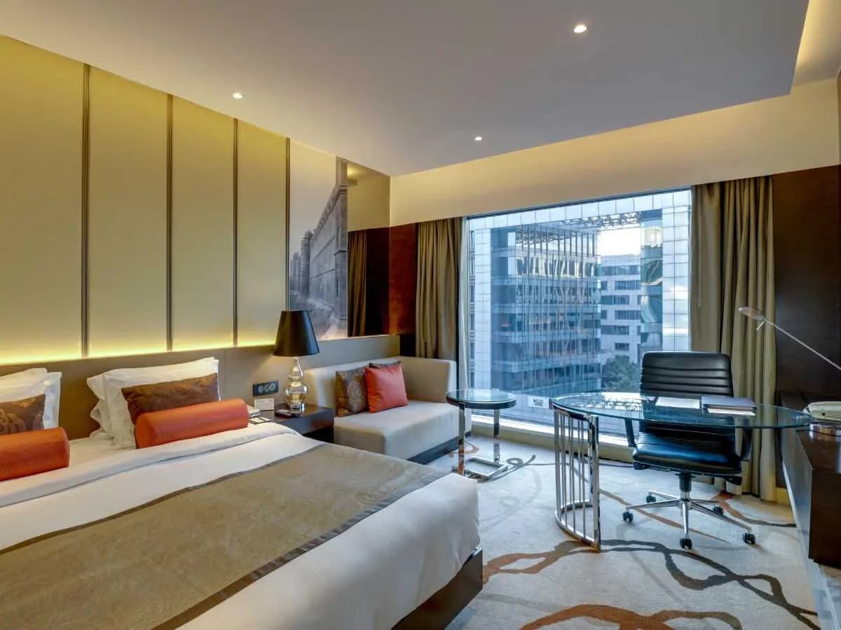 Hotel Pride Plaza