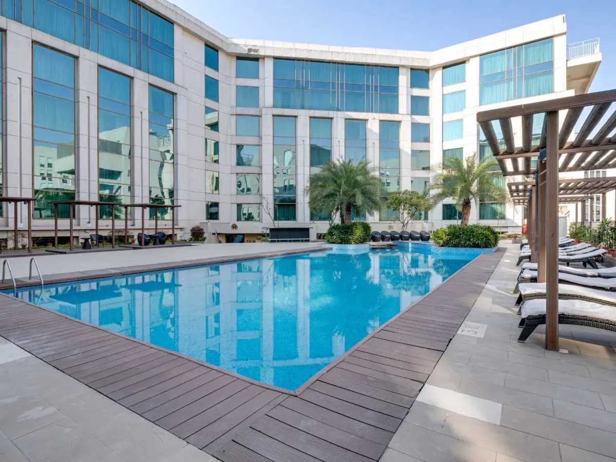Hotel Pride Plaza