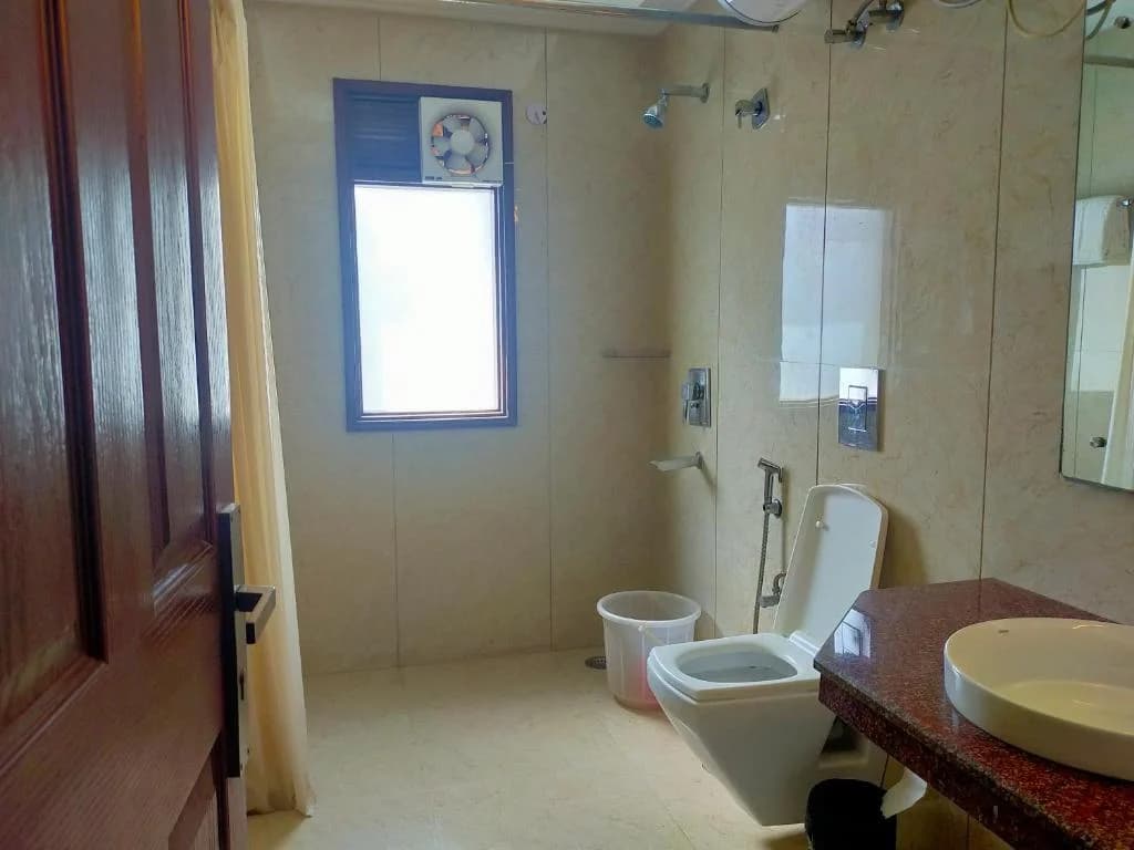 Hotel Amisa Golf Course Road MG Road