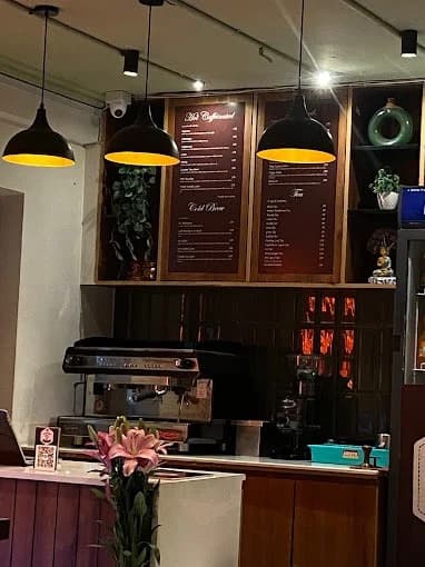 The Brew Boat Cafe
