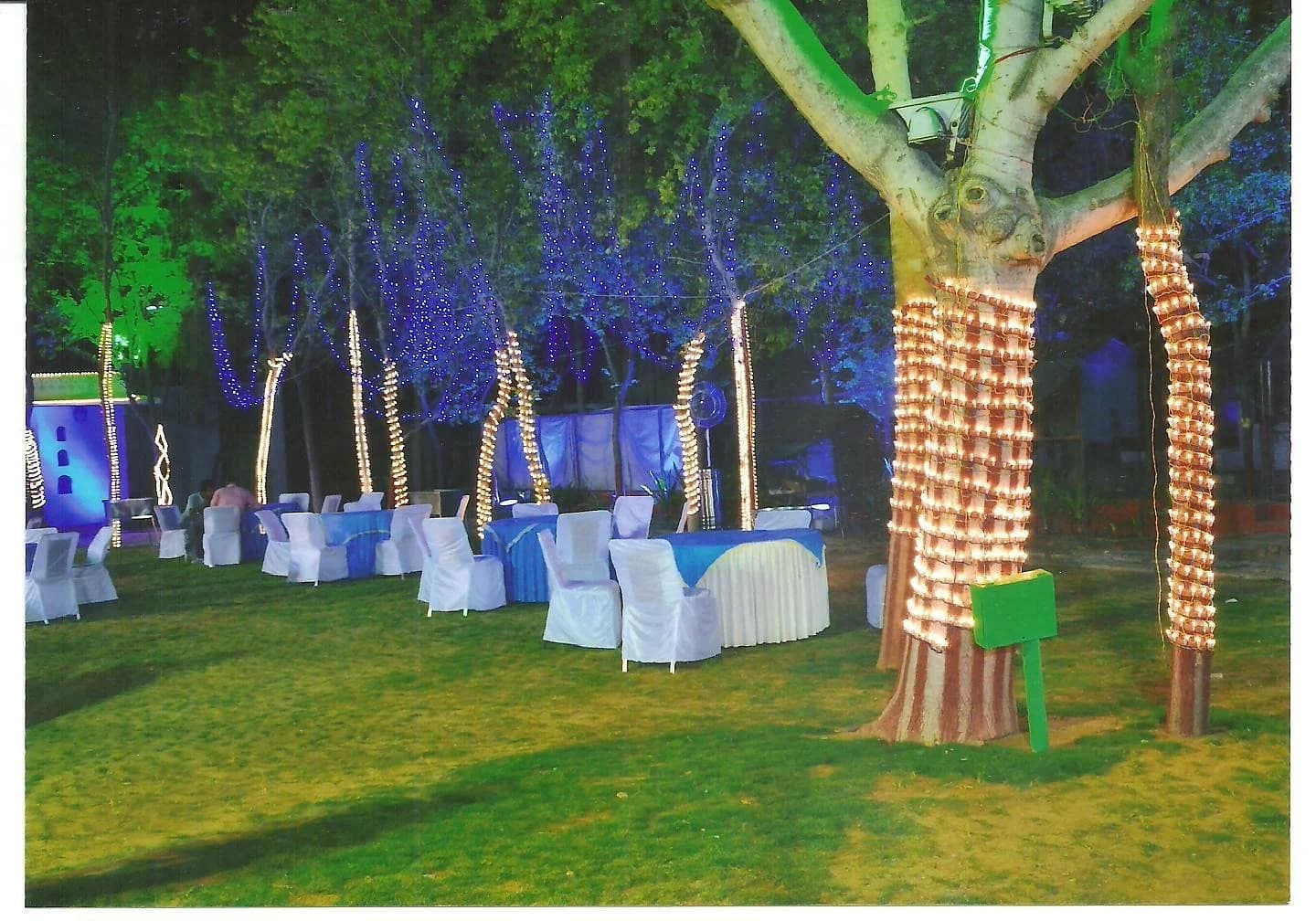 The WoodsVilla Resort