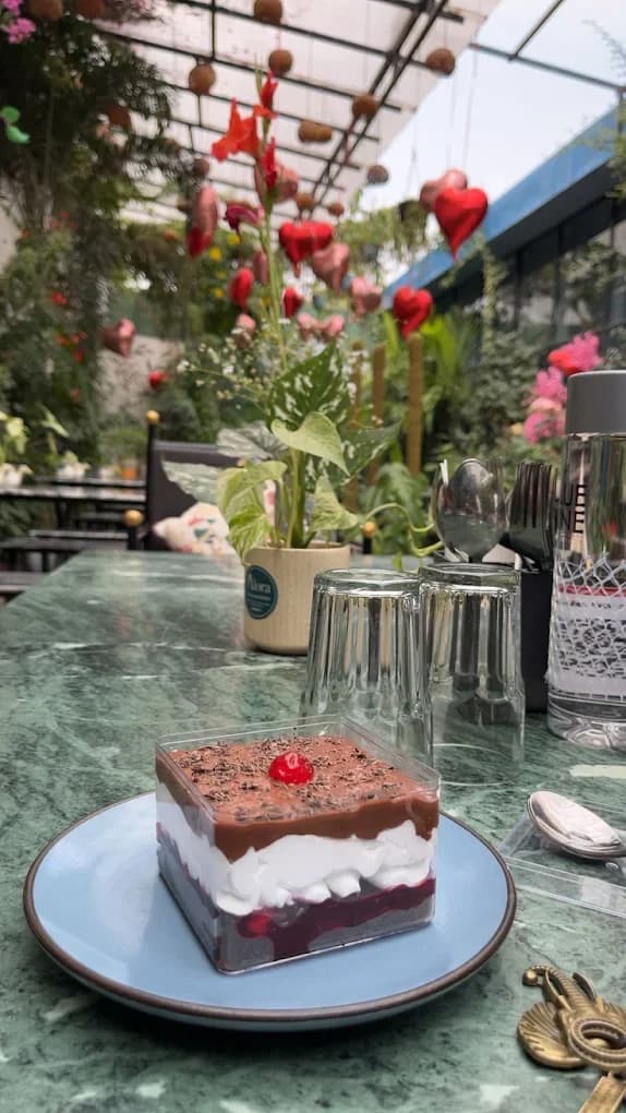Alora Cafe & Patisserie (Jaipur)