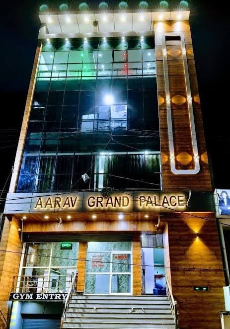 HOTEL AARAV GRAND (Mathura)