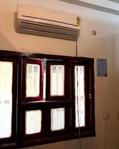 Mosaic Hostel Varanasi