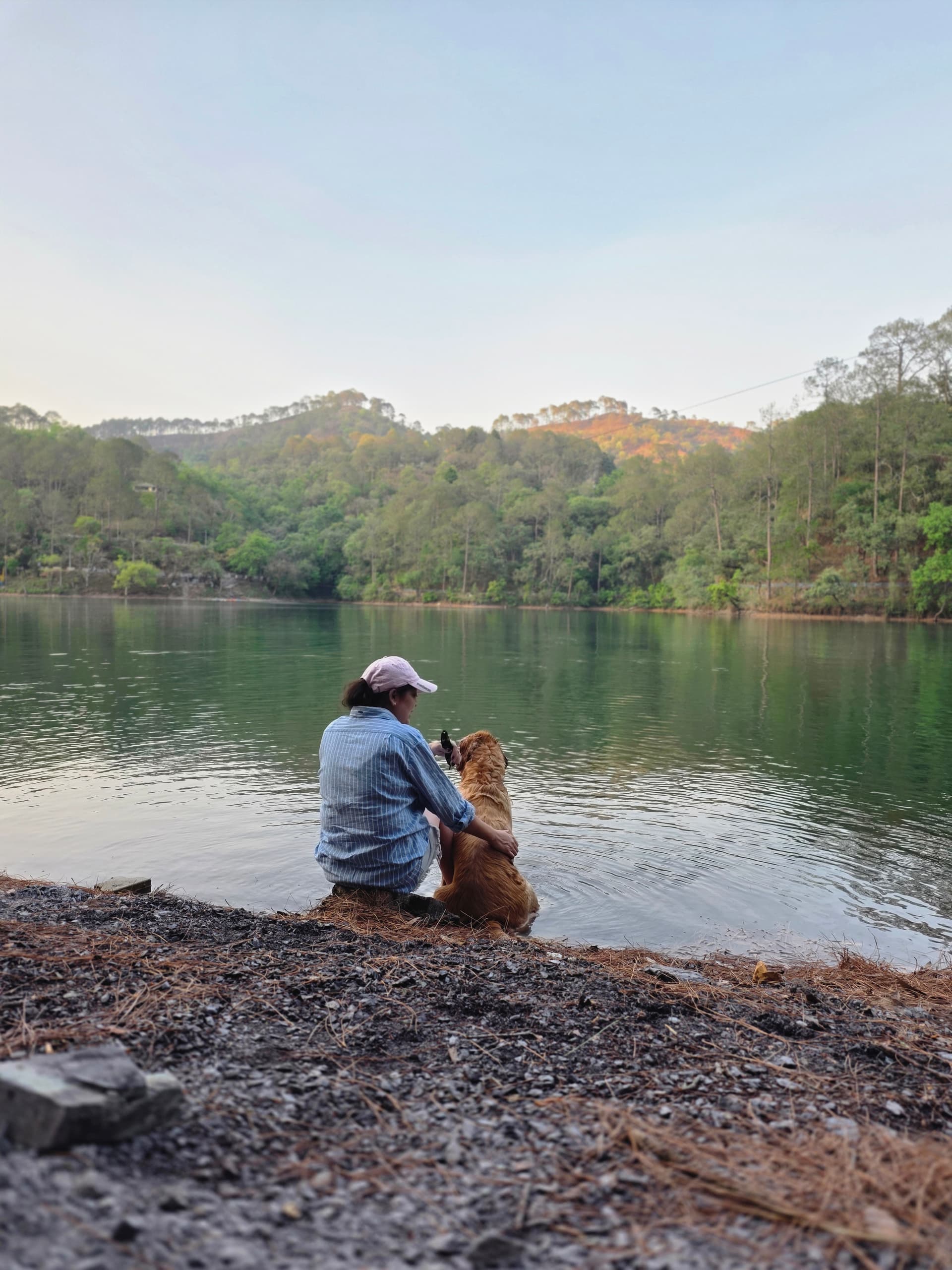 Sattal Lake - Dog Swimming Spot