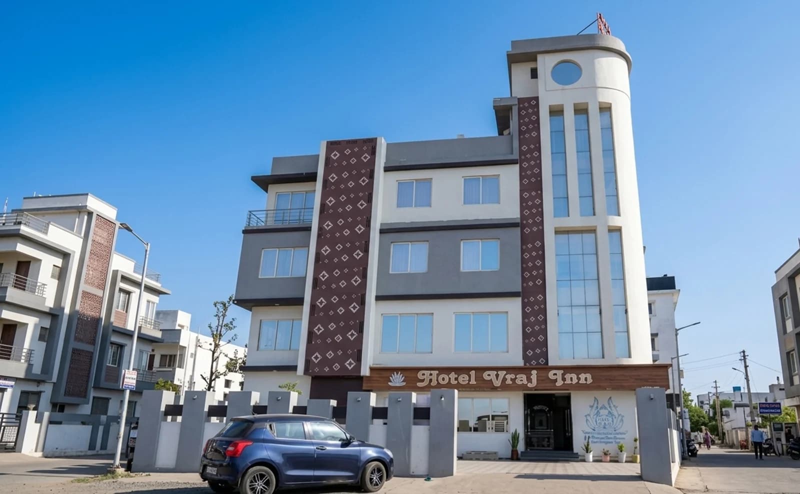 Vraj Inn