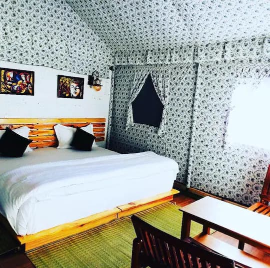 Camp Dharamshala - Luxury with peace - Luxury Tent (Tahu)