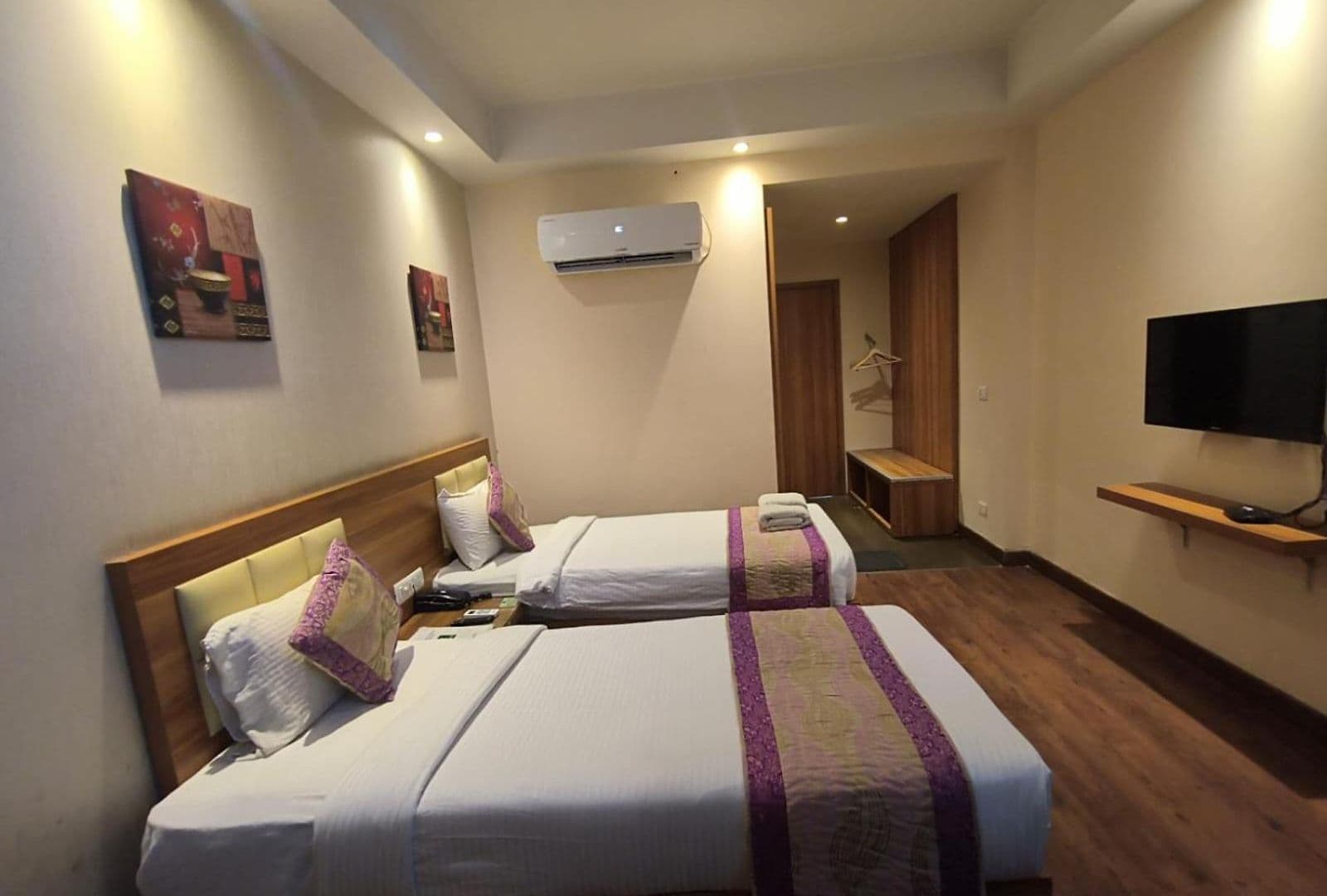 HOTEL Le ROI, Haridwar   (Hariwar)