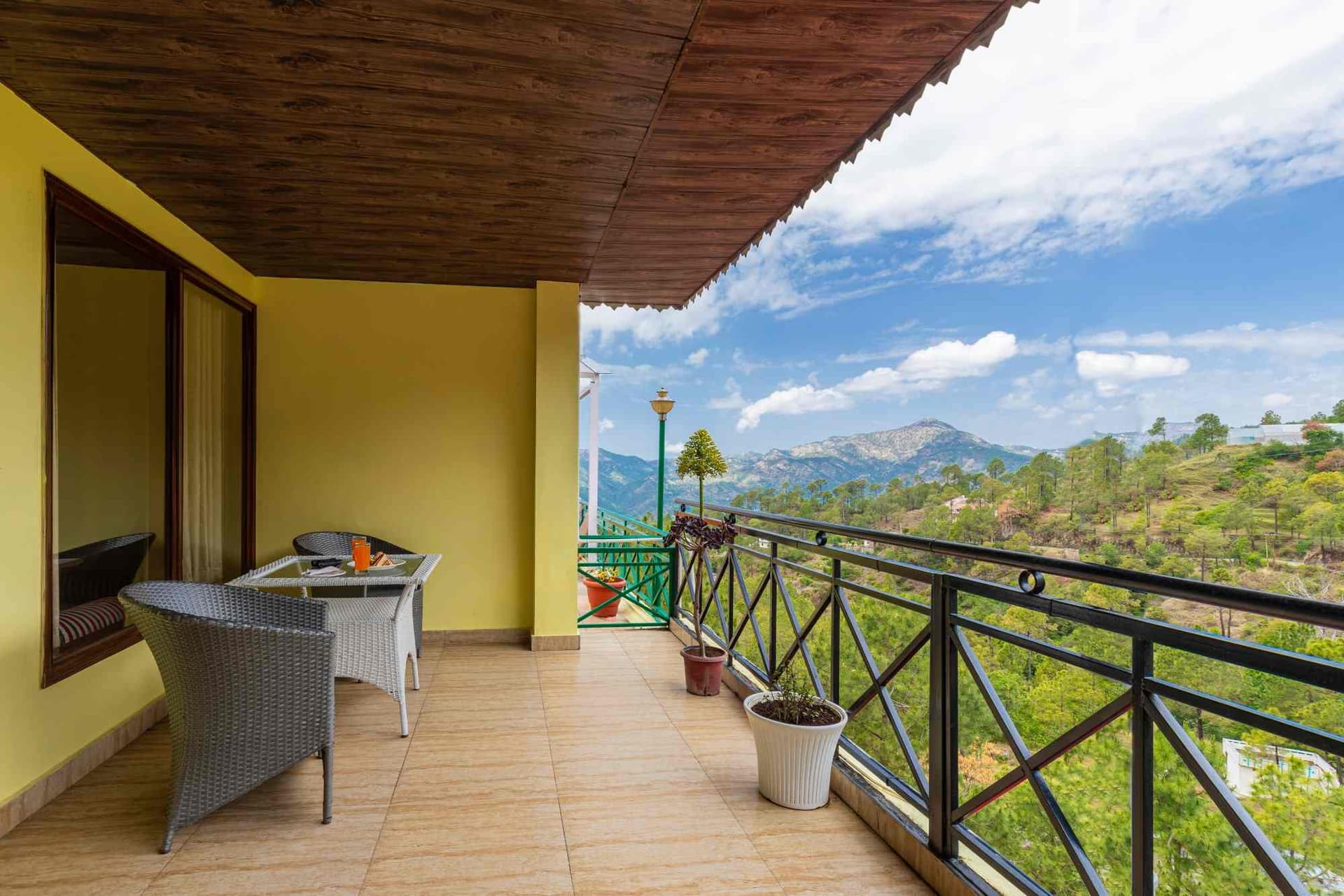 Maple Resort - Chail, Solan, Shimla