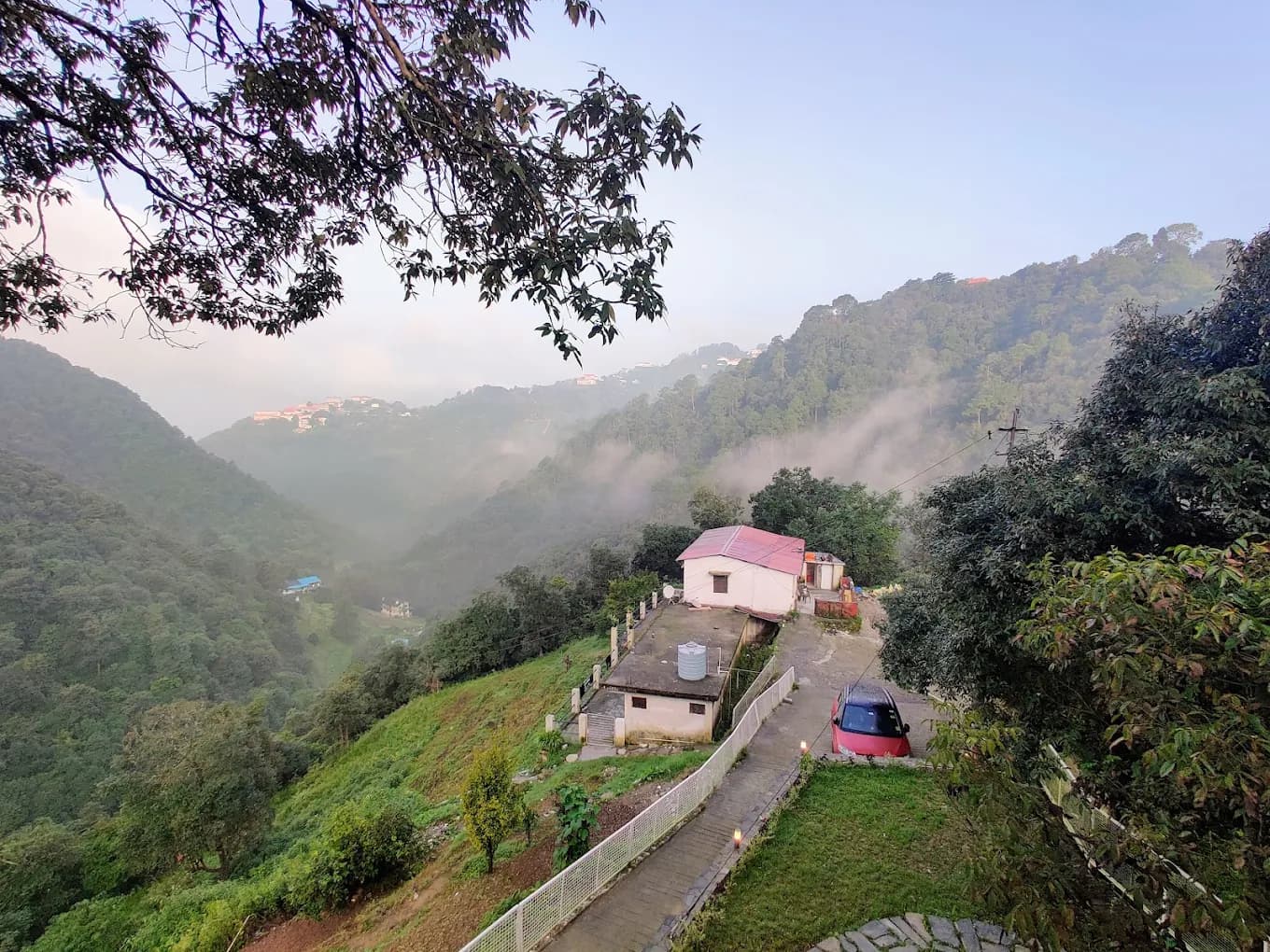 Oakwood Forest Retreat (Mussoorie)
