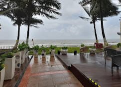 Novotel Mumbai Juhu Beach