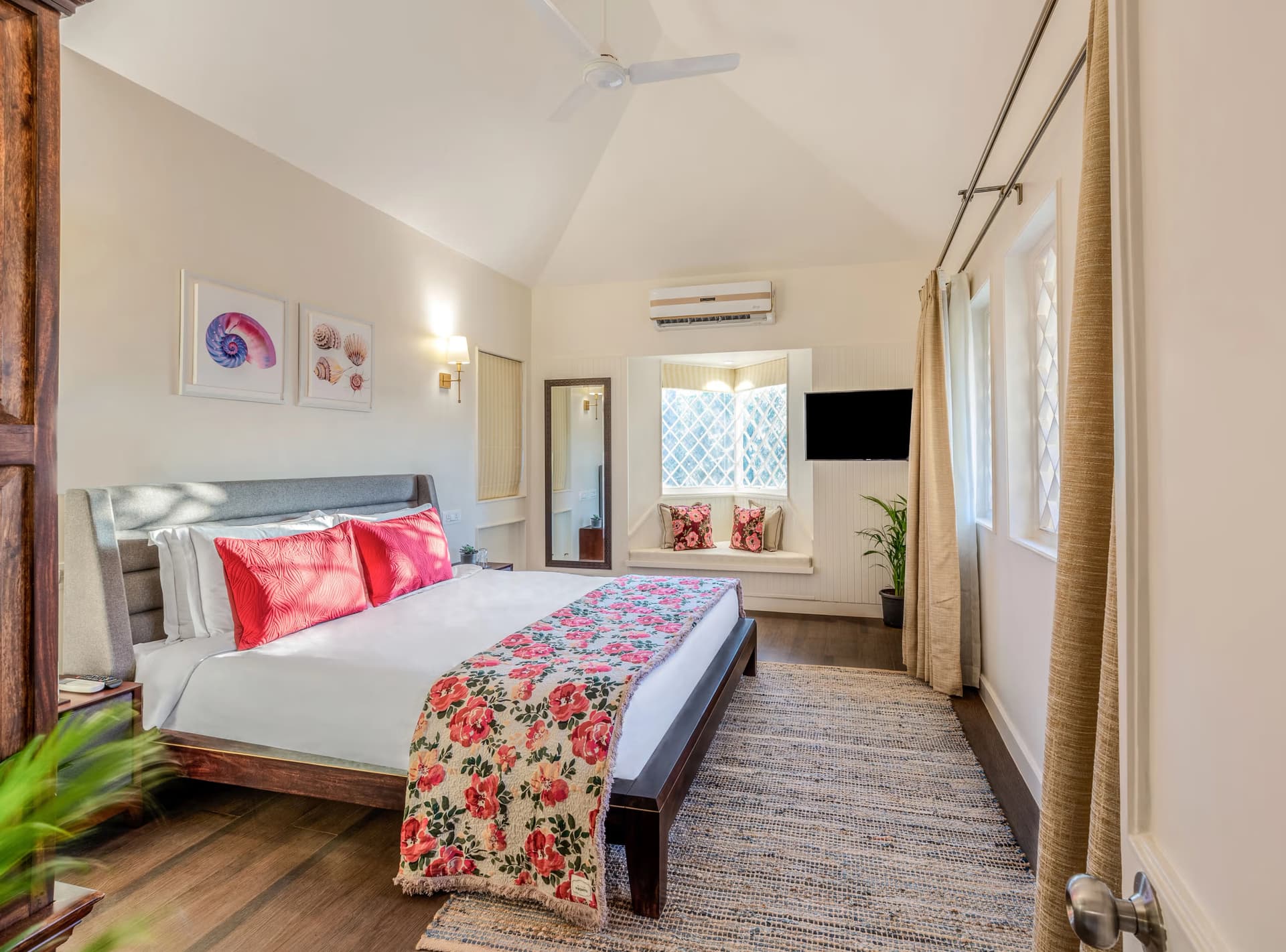 Beach House Madh Island, Mumbai, amã Stays & Trails (Navi Mumbai)