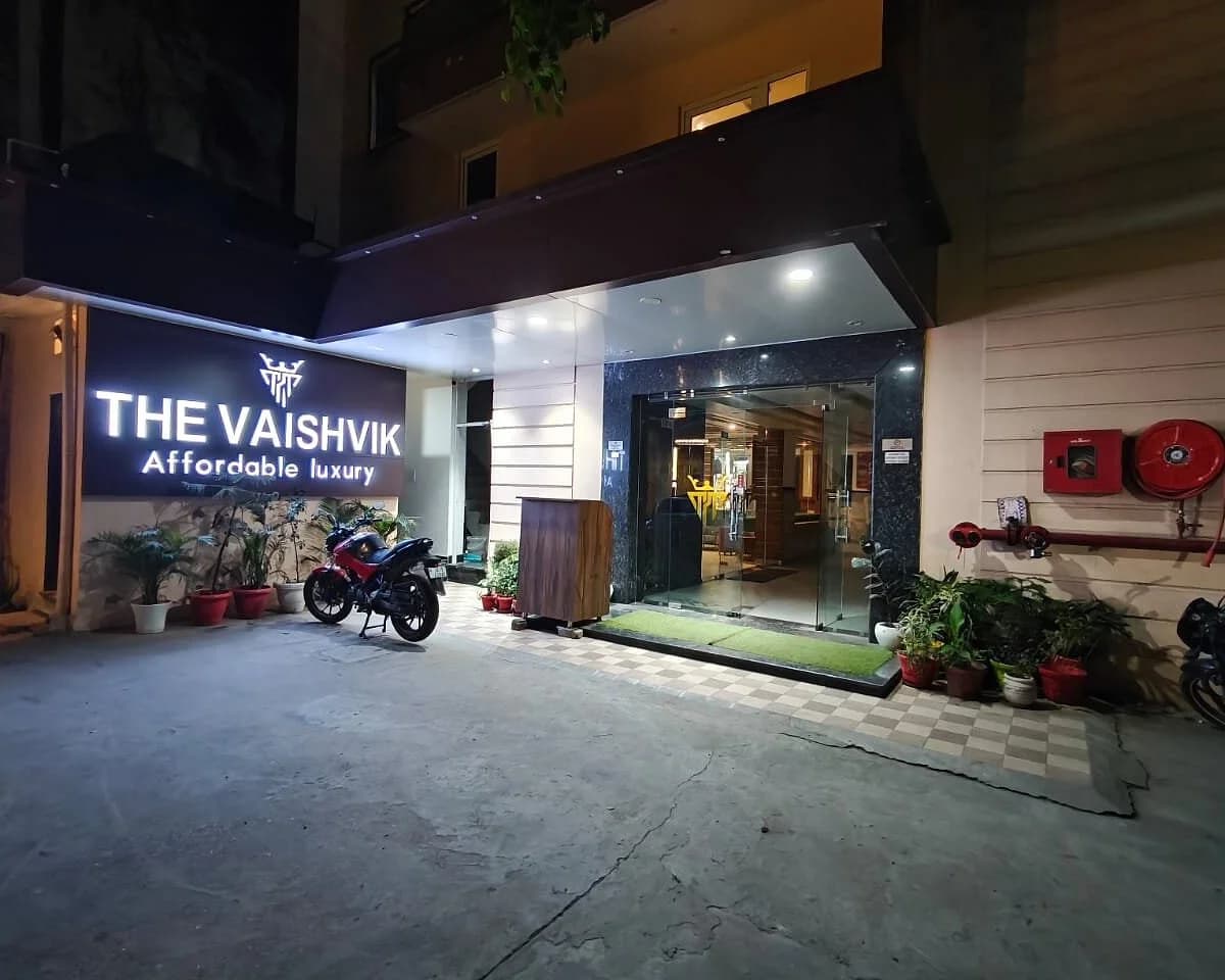 Hotel The Vaishvik (Katra)