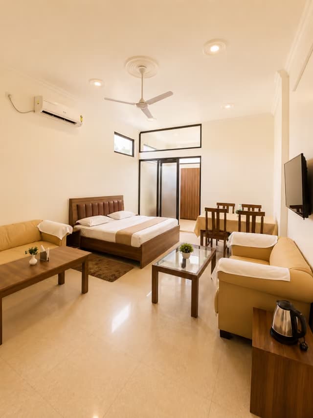 Hotel Vasant (Gajraula)
