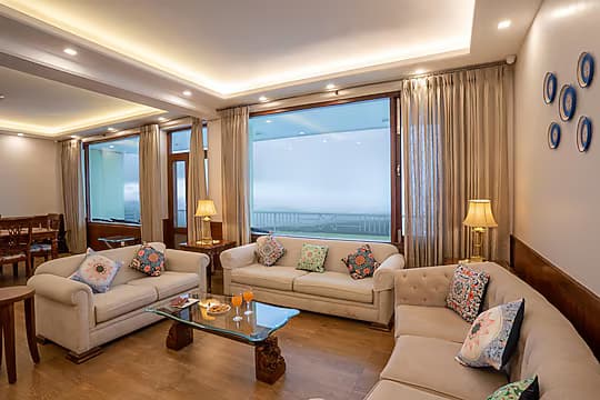 Misty Attic Mashobra Homestays