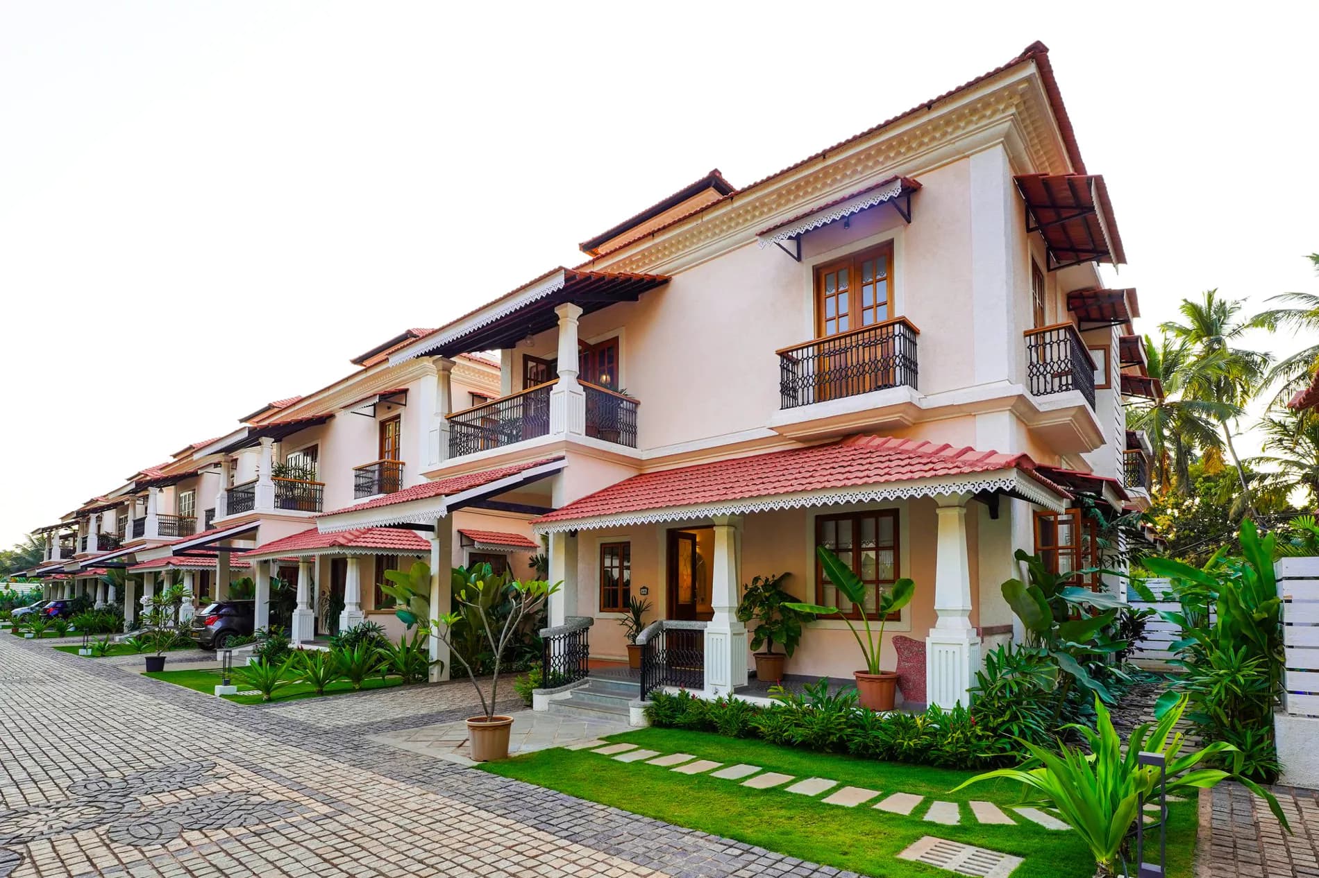 Elivaas Celest - Best Villa in Goa | 4 BHK Villa with Private Pool in Arpora, Goa