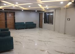 Hotel Shivlok
