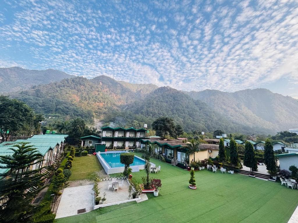 Camp Brook - Luxury Riverside Camping (Rishikesh)