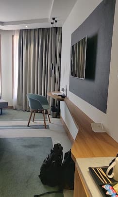 Novotel Mumbai Juhu Beach
