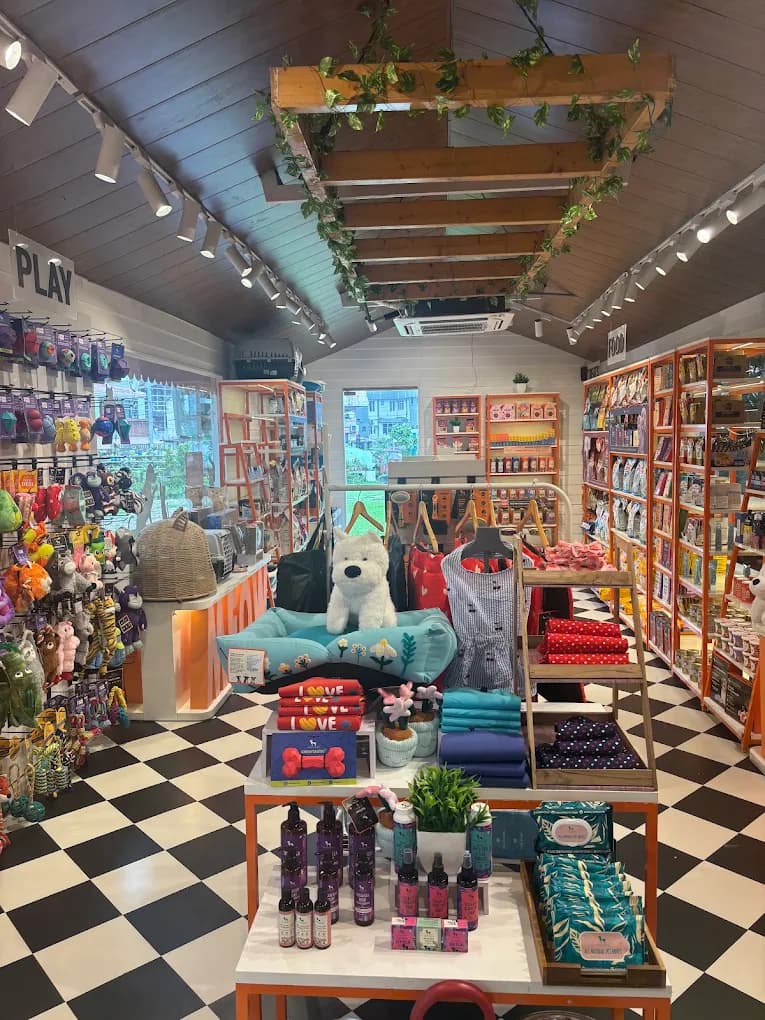 Heads Up For Tails Pet Store & Spa - Dehradun