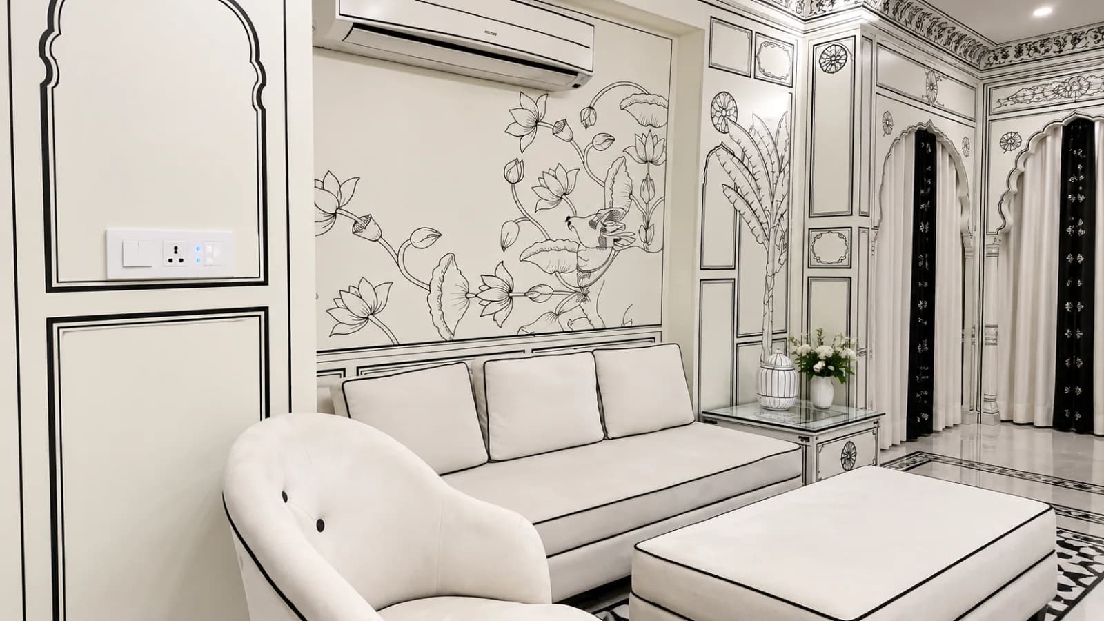 Lalluji Luxe