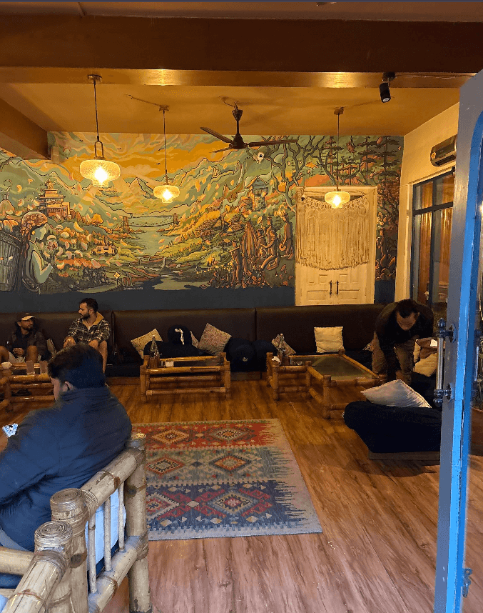Drifters Cafe, Bar & Inn by The Hidden Tribe (Manali)