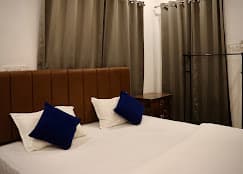 Mosaic Hostel Varanasi