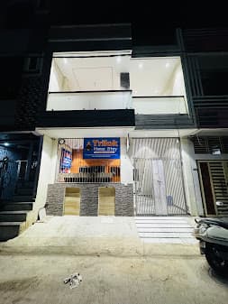 Trilok Home Stay