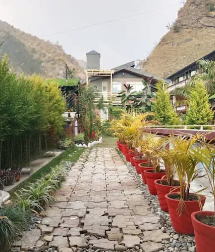 ZEIV HERMITAGE RESORT DEHRADUN