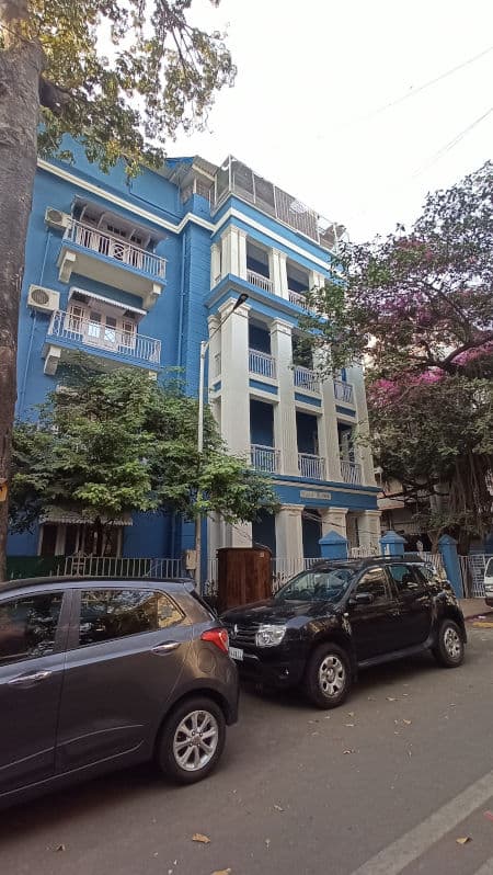 Bentleys Hotel (Mumbai)