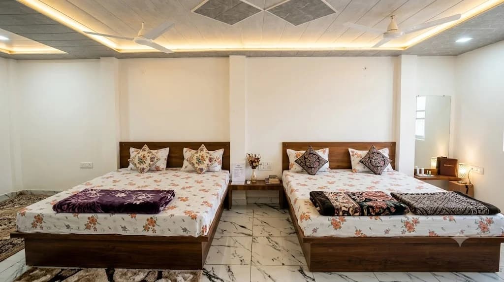 Hotel Shree Siddhivinayak