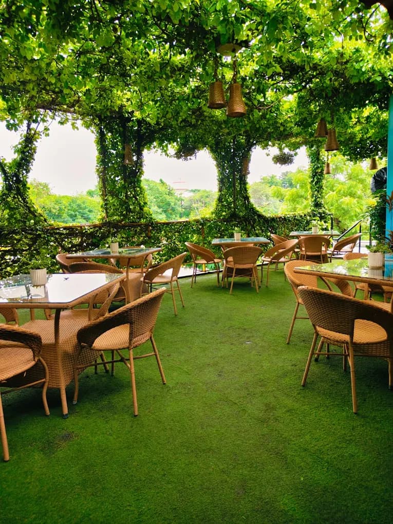 Decked Up By Garden Café (Jaipur)