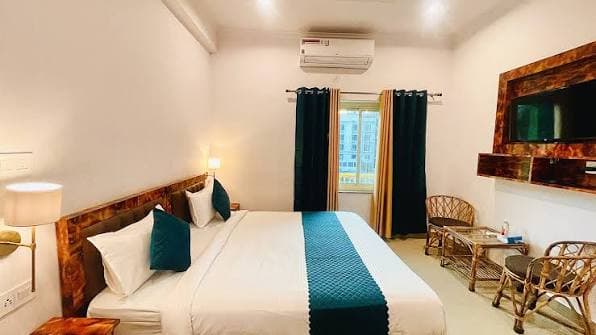 GreenDay Escapes (Rishikesh)