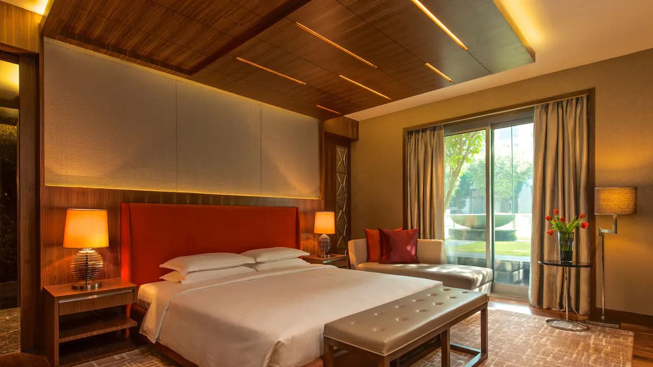 Grand Hyatt Mumbai Hotel & Residences