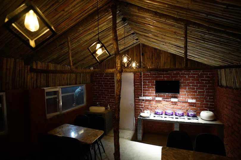 Hadley inn cottages chail (Chail)