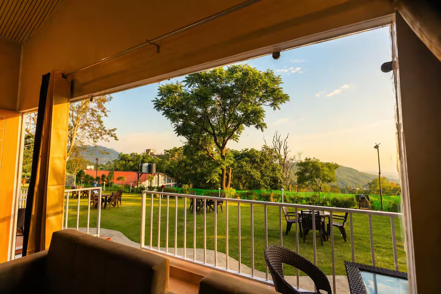 The Bluewind Resort (Khala Gaon)