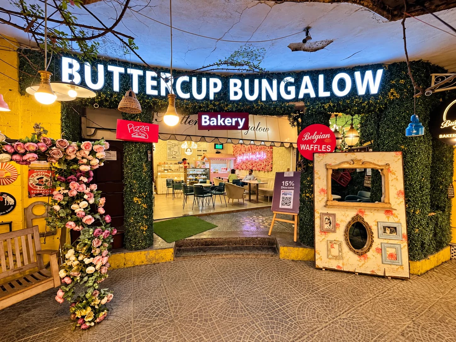 Buttercup Bungalow (Lucknow)