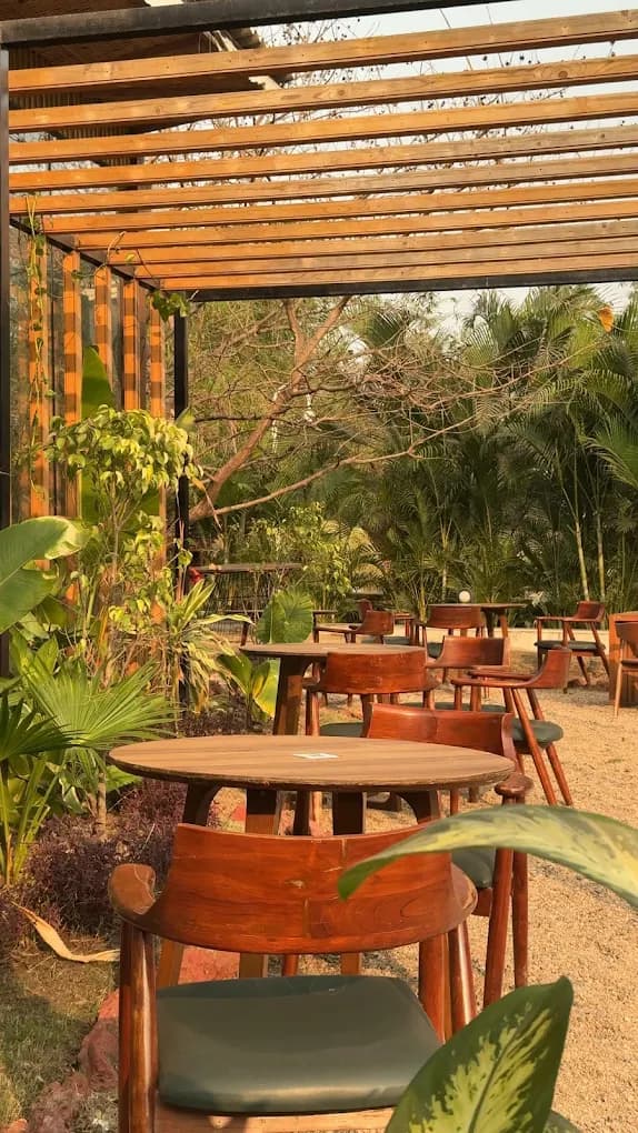 The Gallery Cafe (Surat)